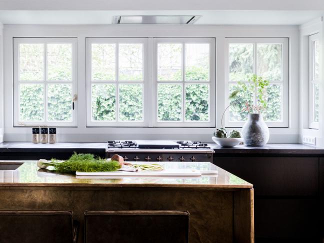 inspiration-customer-kitchen-mono-overview