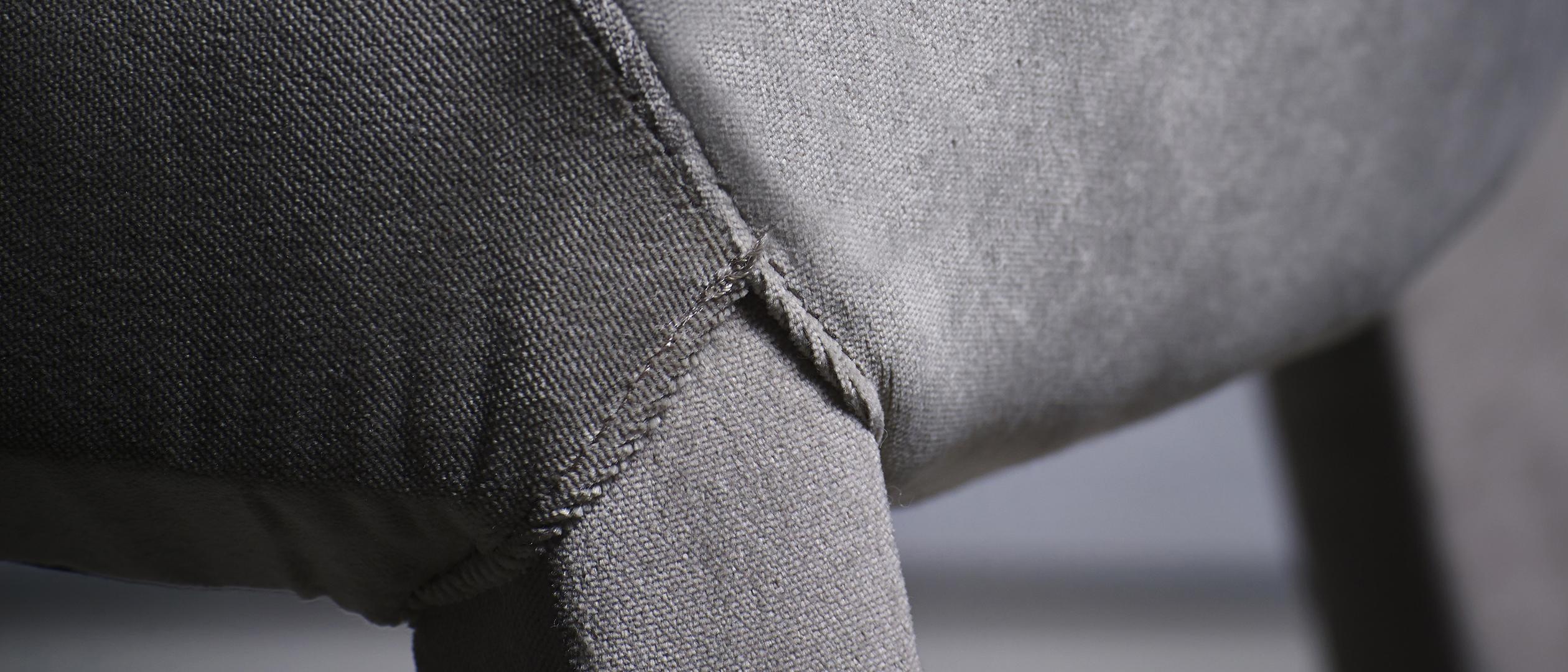MINNE dining chair subtle Italian stitching