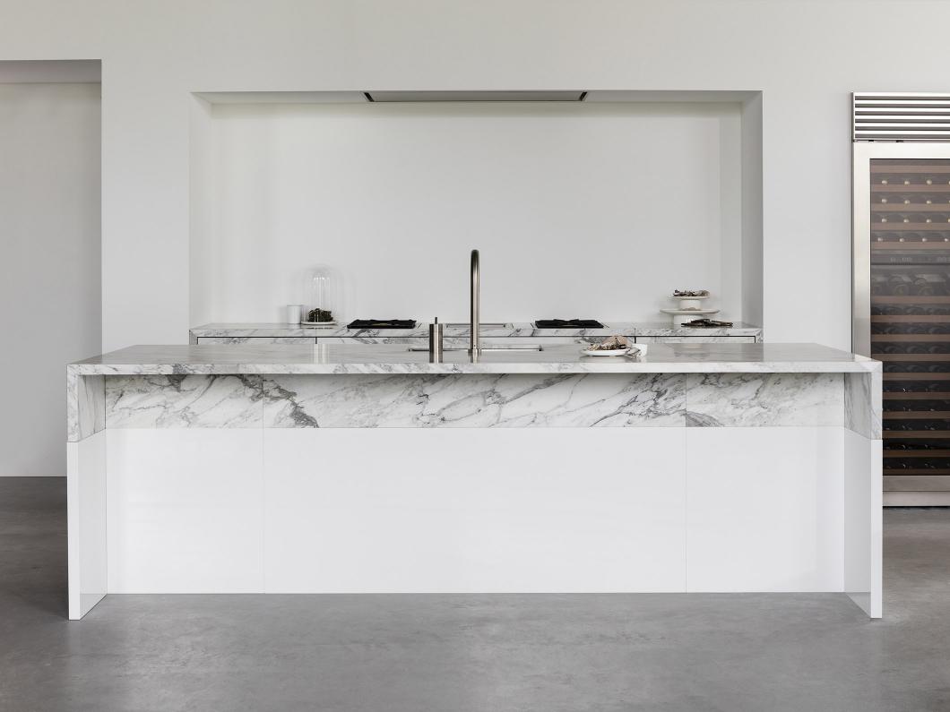 Verwonderlijk BRUTAL - Kitchens - Kitchen - Studio Piet Boon HH-95