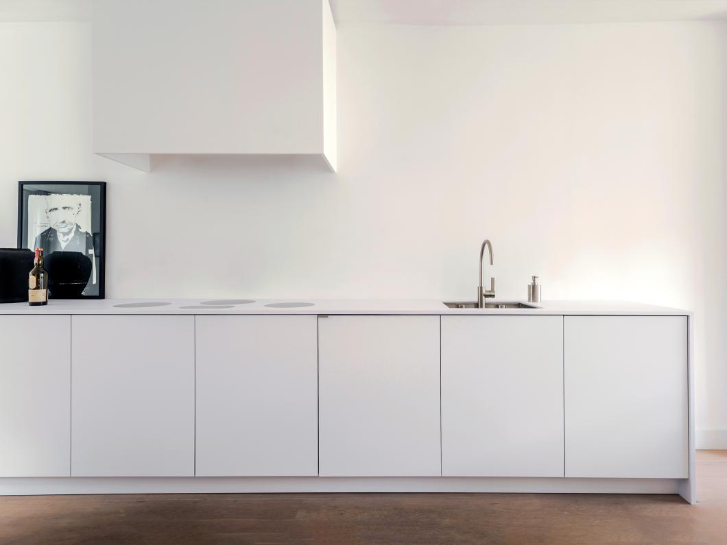 Piet-boon-kitchen-minimal-kitchen-concept-white-big-image.jpg