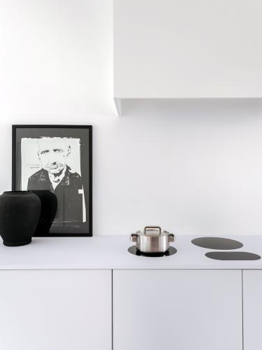 Piet-boon-kitchen-minimal-kitchen-concept-white-05.jpg