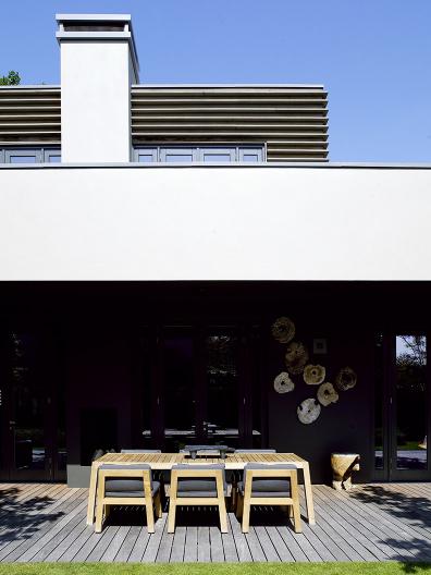Rotterdam cubist villa with NIEK armchair and ANNET table